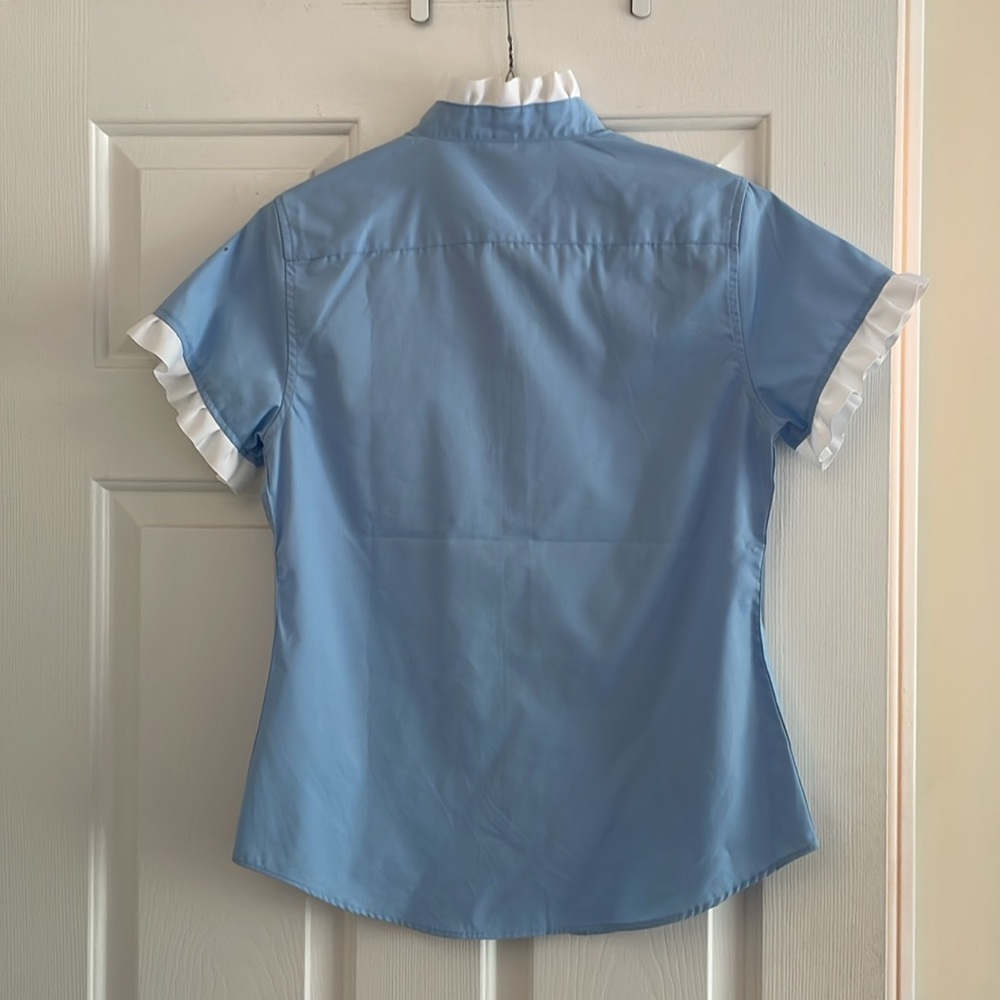Light blue button front shirt - Picture 2 of 4